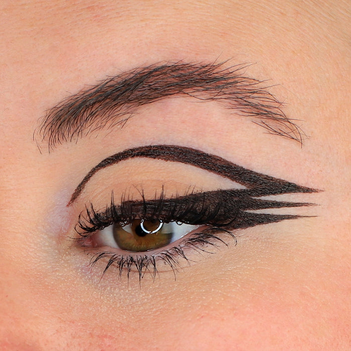 Eyeliner Playlist Xtreme Brush - Viva la Diva : Singing in the Car - 2